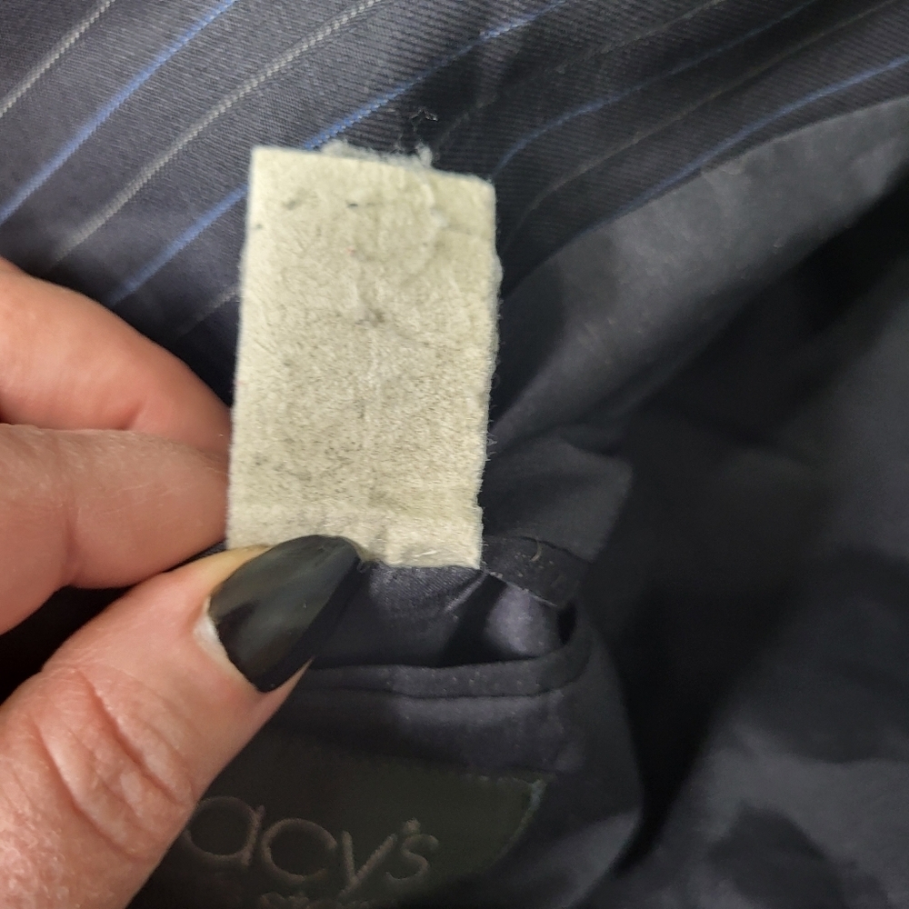 Lauren Ralph Lauren Dark Blue Striped Blazer. 44R - Picture 11 of 11